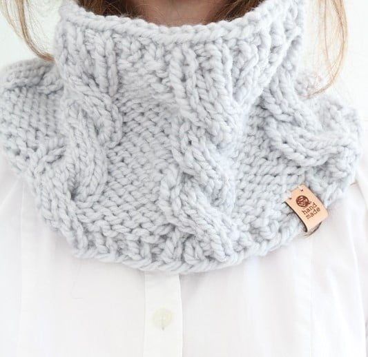 Easy Cable Knit Cowl free crochet pattern by A Box of Twine