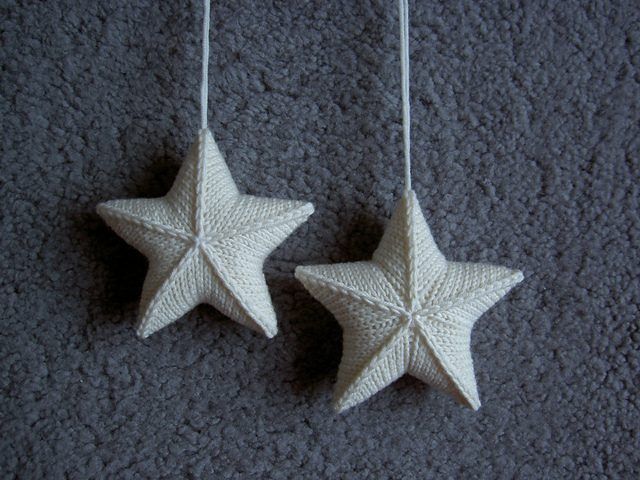 Stjärna Star Ornament free crochet pattern by Karolina Eckerdal
