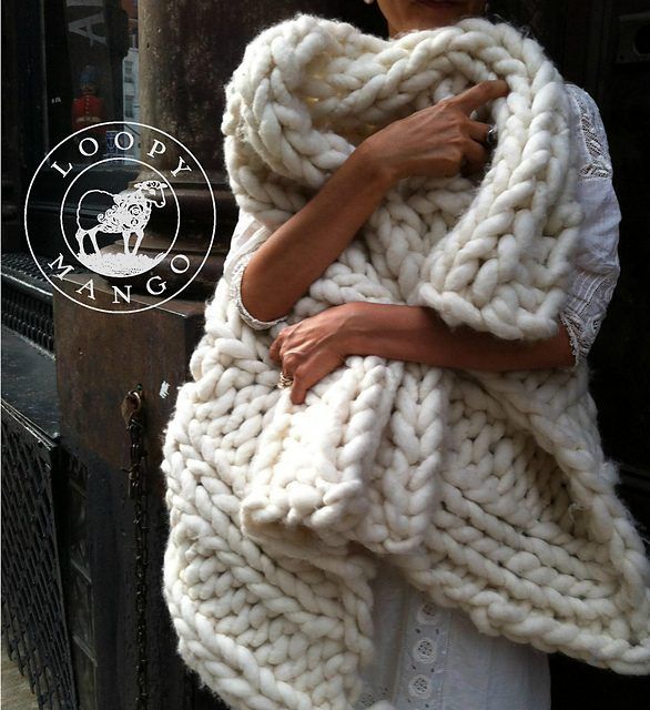 Nantucket Throw free crochet pattern by Loopy Mango