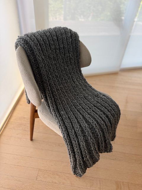 The Cloud Blanket free crochet pattern by Knitcue