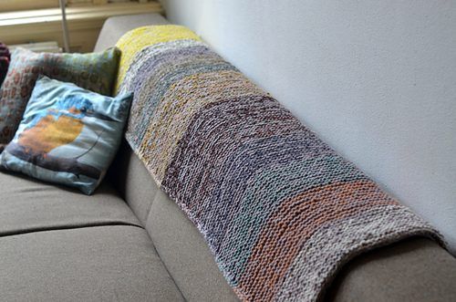 Garter Squish free crochet pattern by Stephen West