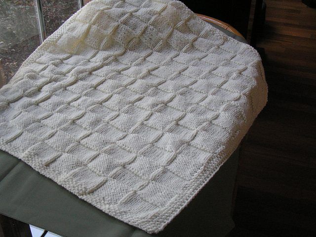 Easy Baby Blanket (Checkerboard Blocks) free crochet pattern by Ing-credible Threads Designs