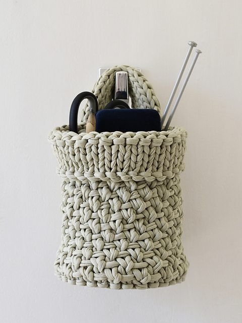Perin Knitted Wall Basket free crochet pattern by Alice Quarterman