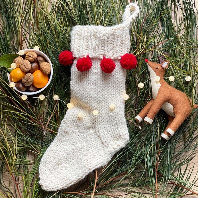 How To Knit A Christmas Stocking free crochet pattern by Handy Little Me