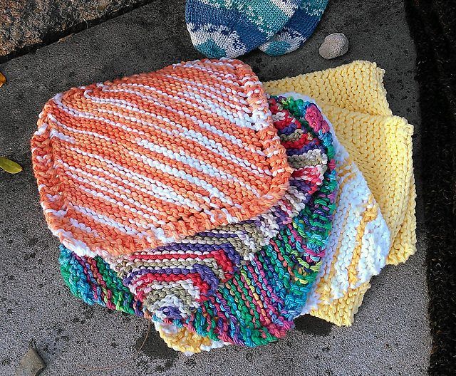 Gramma's Dishcloth (Grandmother's 2nd Favorite) free crochet pattern by Pam Sykes (PJ Allen)