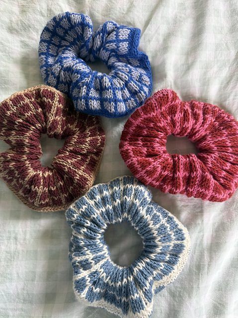 Colourwork Scrunchies free crochet pattern by Dr Dianna