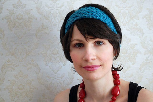 Star Struck Headband free crochet pattern by Erron Anderson