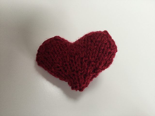 Knitted Heart with Ribbon free crochet pattern by Lizzie Hooper