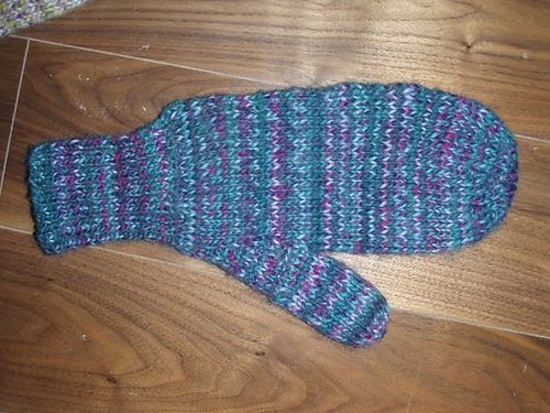 Double Knit Mitts free crochet pattern by Douglas King