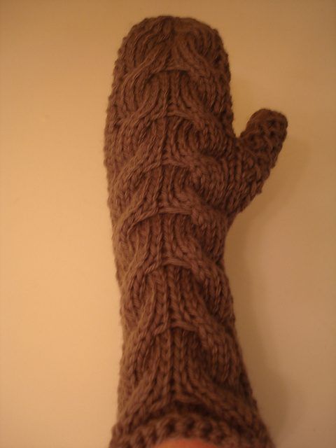 Twilight Chunky Bella Mittens, Knitted Flat free crochet pattern by Nancy Fry
