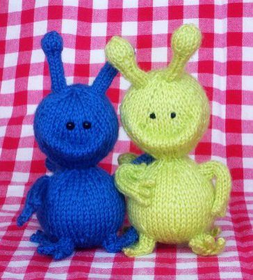 Zozo free crochet pattern by Pauline Wickens